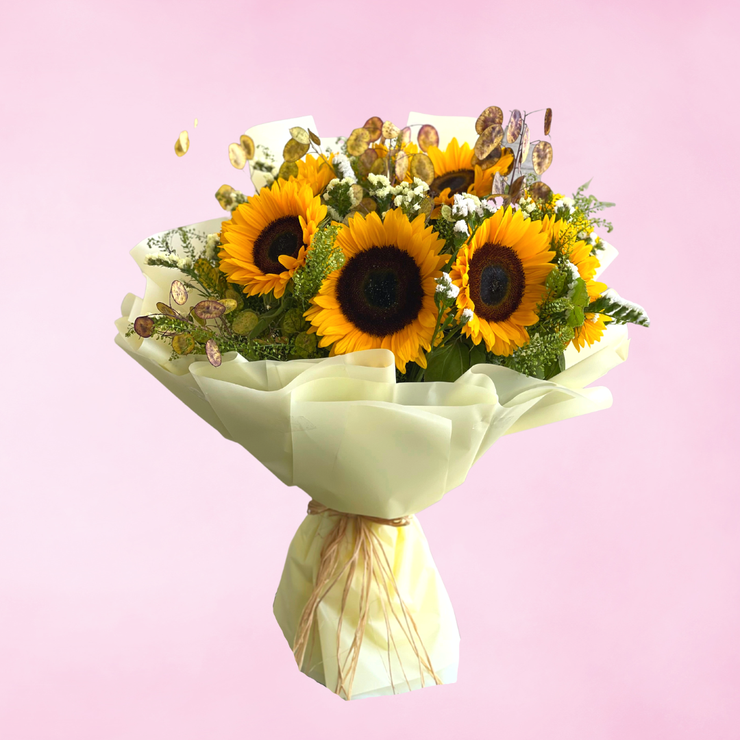 Online Flowers Delivery in Dubai I WE FLOWERS I Bouquet of Sun Flowers